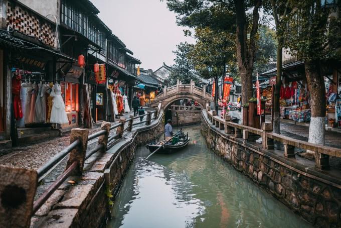 超级坦克消灭僵尸
